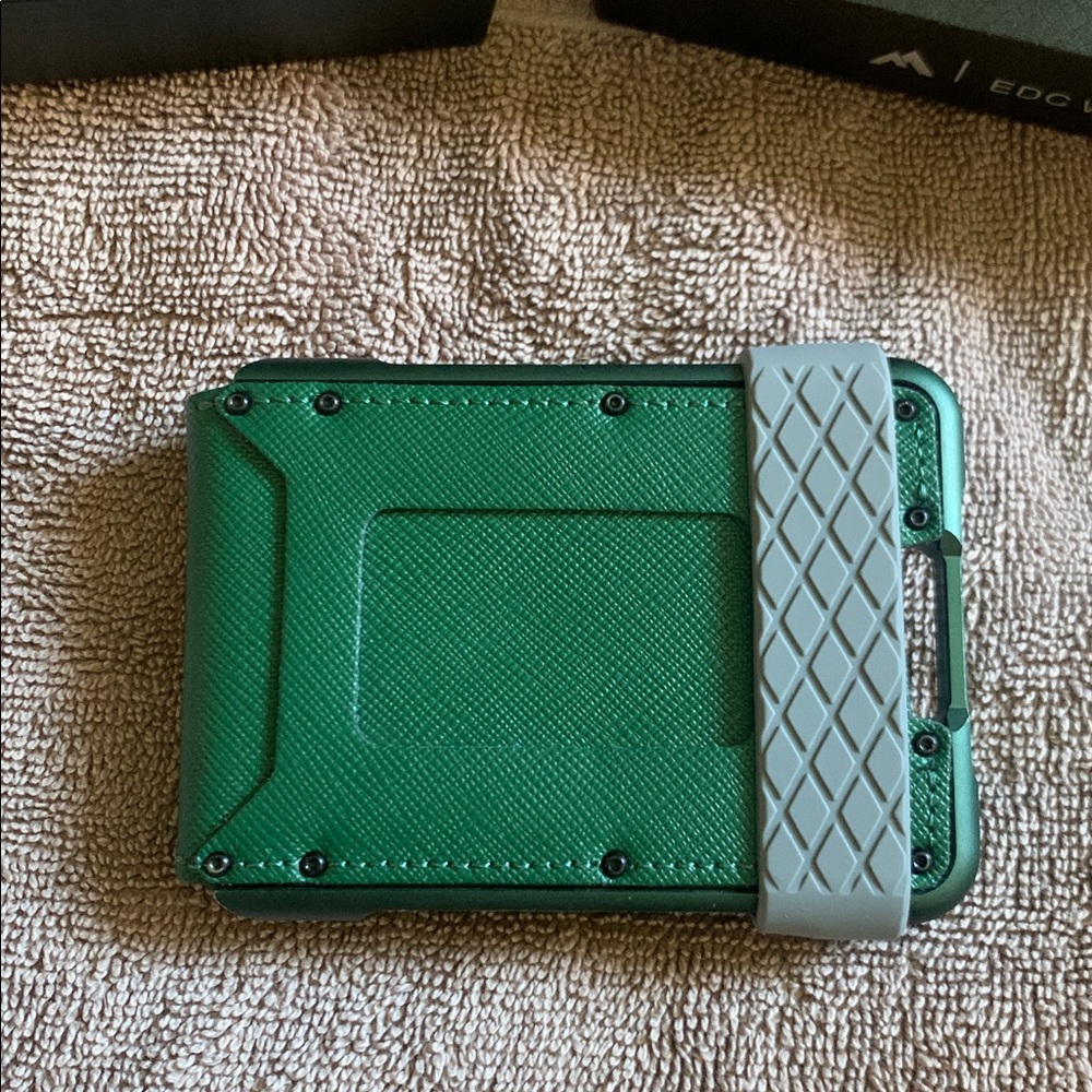Muradin EDC Wallet Tactical Bifold EDC Metal RFID Blocking in Saffiano Green - Picture 6 of 14